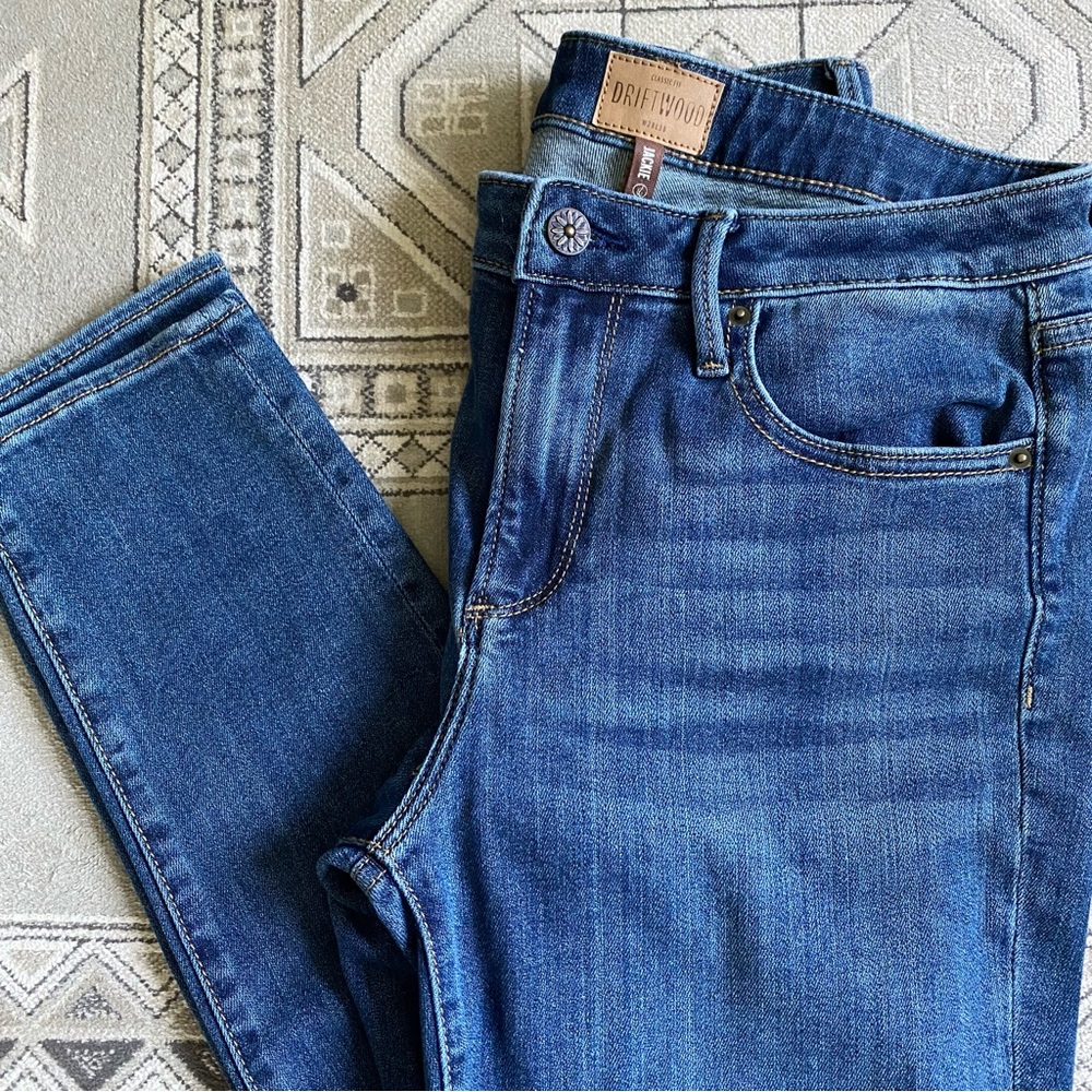 DRIFTWOOD Jackie Classic Fit Jeans